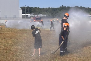 Jugendfeuerwehr Nümbrecht verabschiedet sich mit erfolgreicher Sommerabschlussübung in die Ferien