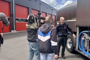Zwei besondere Fahrzeuge für die Feuerwehr Nümbrecht
