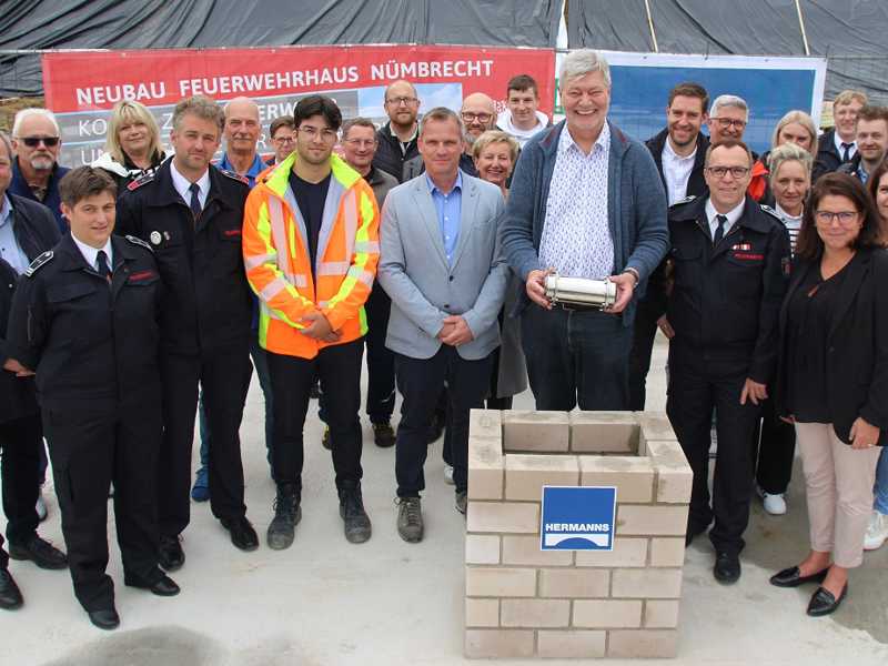 Grundsteinlegung am Feuerwehrhaus Nümbrecht