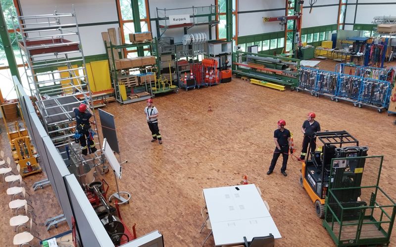 Absturzsicherung in der Feuerwehr Nümbrecht: Sicherheit durch qualifizierte Ausbildung