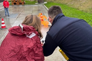 Spannende Einblicke beim Aktionstag „Türen auf mit der Maus“ bei der Feuerwehr Nümbrecht