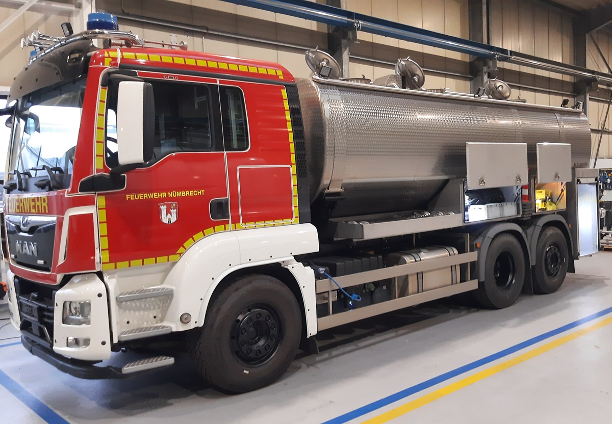 Zwischenstand Tankwagen